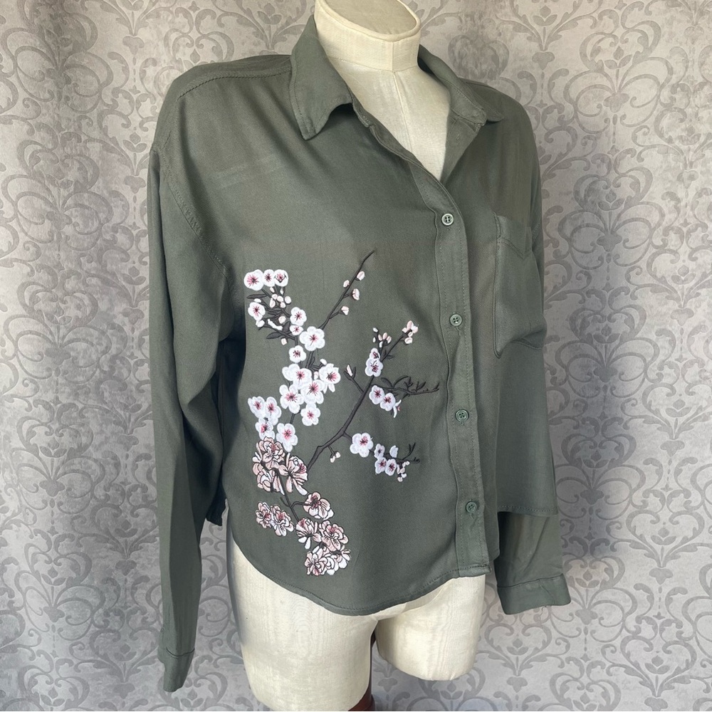 Olive Green Cherry Blossom Embroidered Button-Down Women's Shirt,Top Sz 10